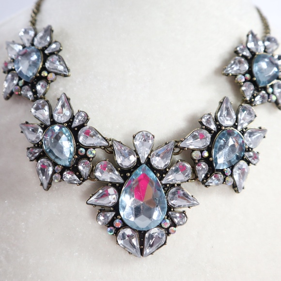 NEW GORGEOUS STATEMENT NECKLACE BY VIVI - Picture 4 of 8